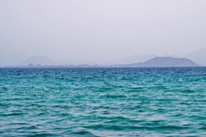 Navegar en Lanzarote todo el año | Charter y sailing en Playa Blanca